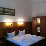 Hotel Hotel-pension Rheingold Am Kurfuerstendamm Berlin
