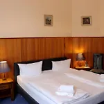 Hotel Hotel-pension Rheingold Am Kurfuerstendamm Berlin