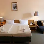 Hotel-pension Rheingold Am Kurfuerstendamm Berlin
