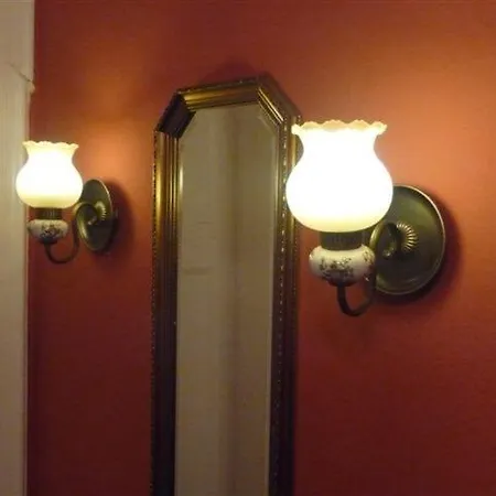 Hotel-pension Rheingold Am Kurfuerstendamm 2*