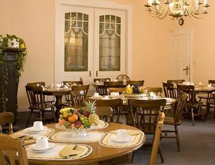 Hotel-pension Rheingold Am Kurfuerstendamm 2* Βερολίνο