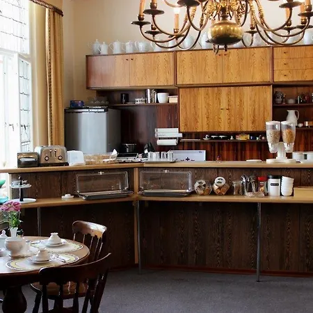 选帝侯大街莱茵黄金潘森酒店