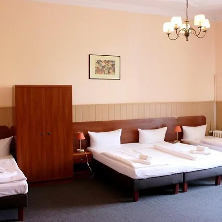 Hotel-pension Rheingold Am Kurfuerstendamm Hotel Berlin