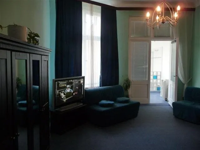 Hotel-pension Rheingold Am Kurfürstendamm