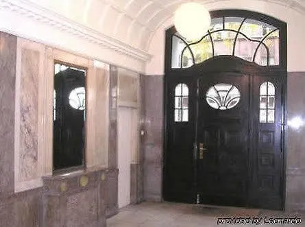 Hotel-pension Rheingold Am Kurfuerstendamm 2*