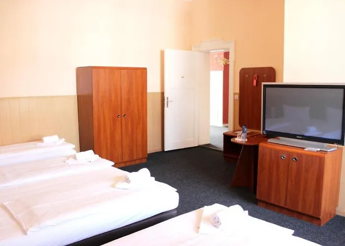 Hotel-pension Rheingold Am Kurfuerstendamm 2*