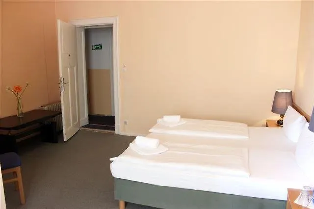 Hotel-pension Rheingold Am Kurfuerstendamm Hotel