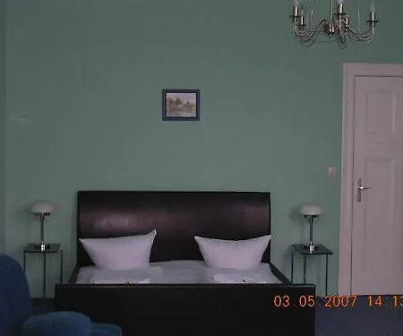 Hotel-pension Rheingold Am Kurfuerstendamm 2* Berlin