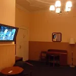 Hotel-pension Rheingold Am Kurfürstendamm Hotel 2*