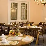 Hotel-pension Rheingold Am Kurfürstendamm Hotel 2*