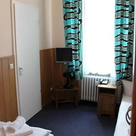 Hotel-pension Rheingold Am Kurfuerstendamm Szálloda