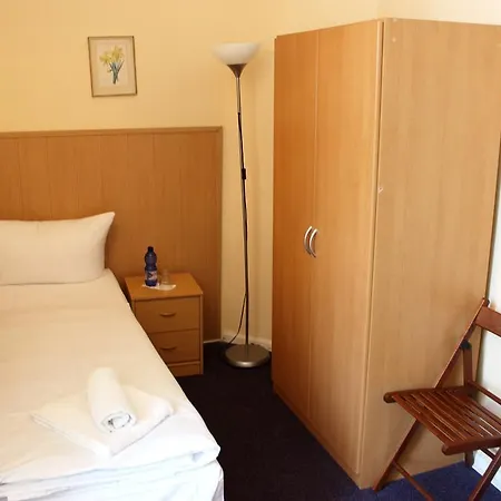 Szálloda Hotel-pension Rheingold Am Kurfuerstendamm Berlin