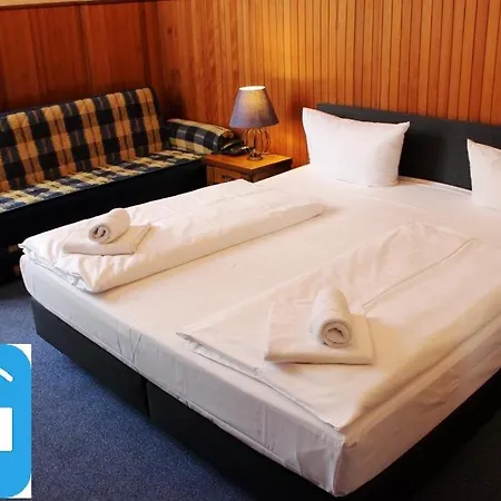 Hotel-pension Rheingold Am Kurfuerstendamm Szálloda Berlin