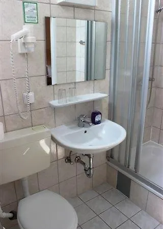 Hotel-pension Rheingold Am Kurfuerstendamm