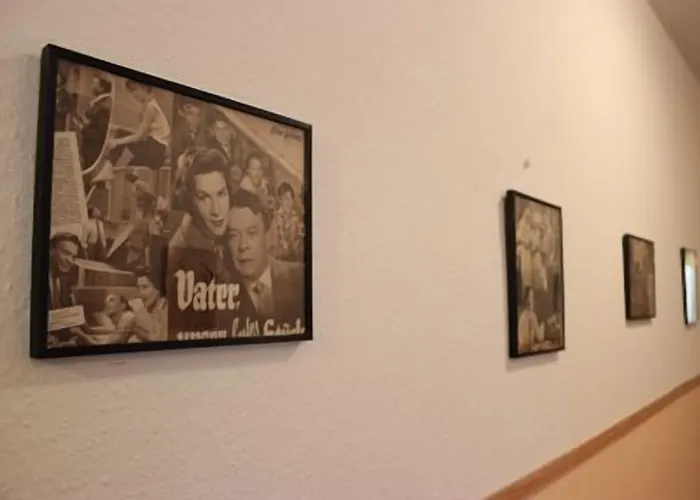 호텔 라인골드 암 쿠르퓌르스텐담